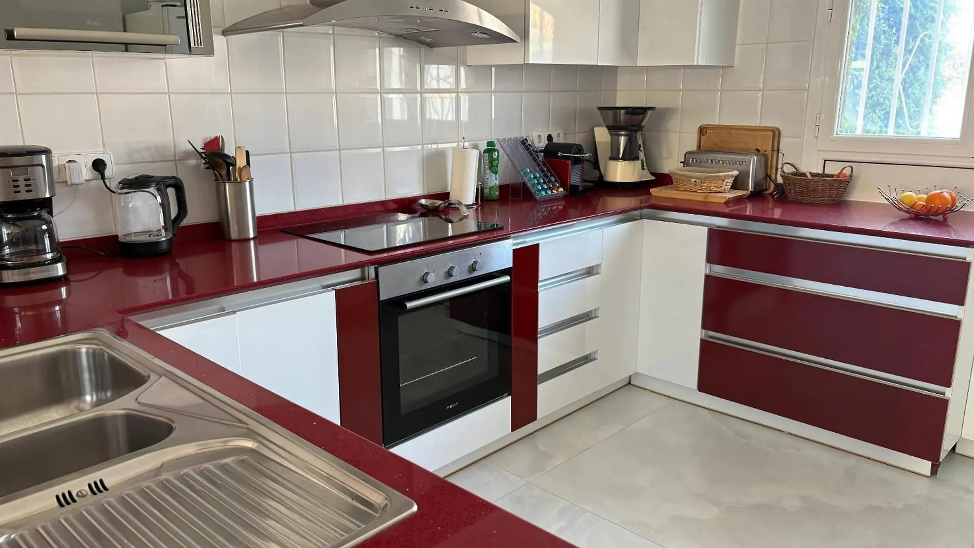 Welcoming Villa In Empuriabrava With Private Pool